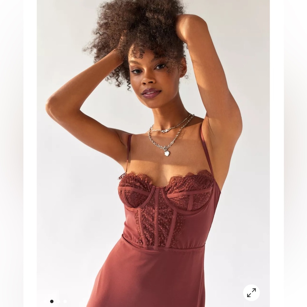 NWOT Urban Outfitters UO Brenna Bustier Mini Dress Size M in Chocolate